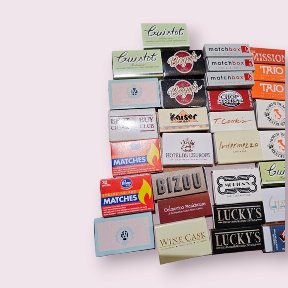 Bundle of vtg match boxes - Picture 2 of 4